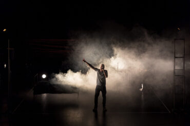 Photo du spectacle "L'endormi" d'Estelle Savasta par Matthieu Edet